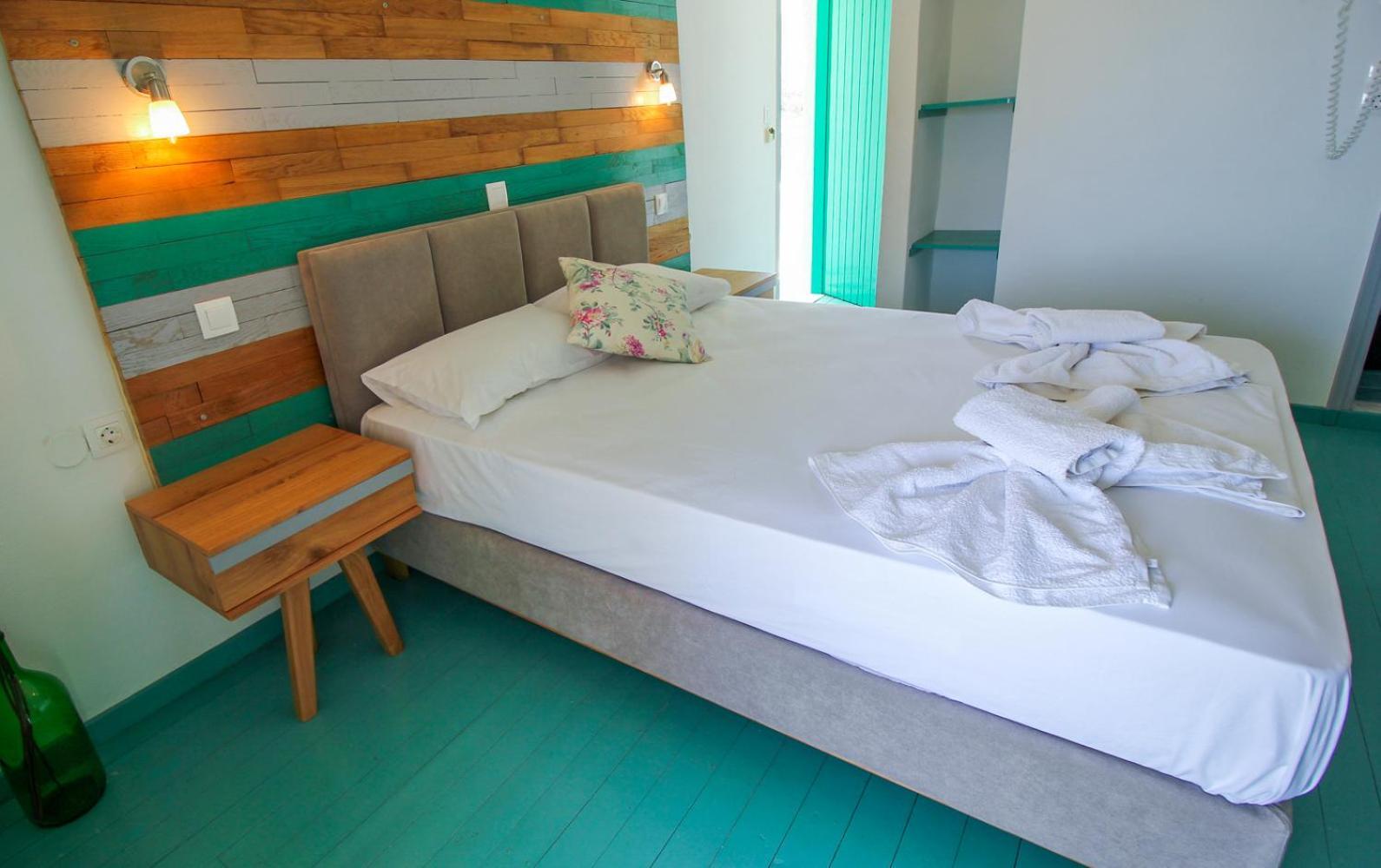 Hotel Camares à Alopronia Extérieur photo
