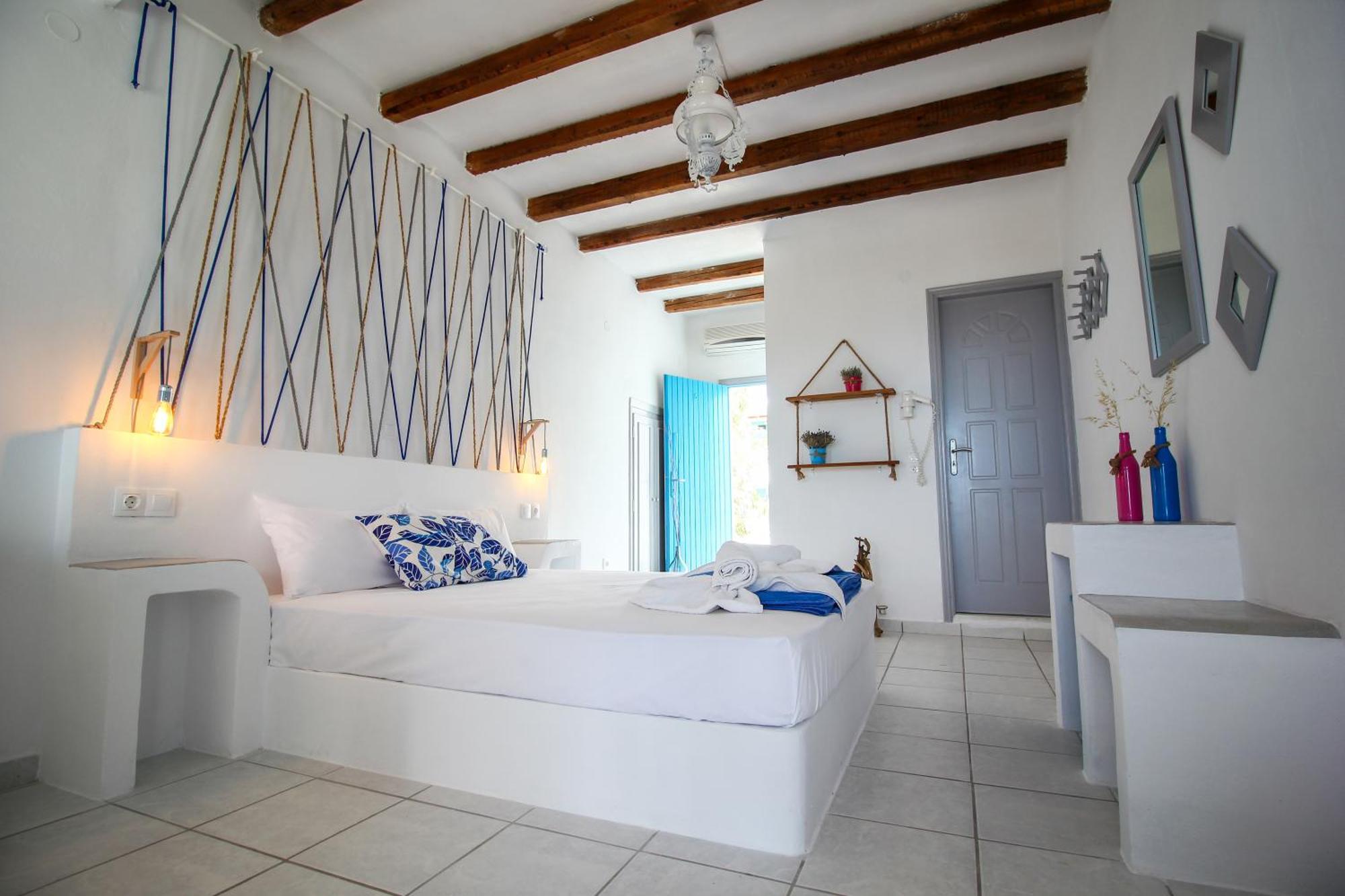 Hotel Camares à Alopronia Extérieur photo