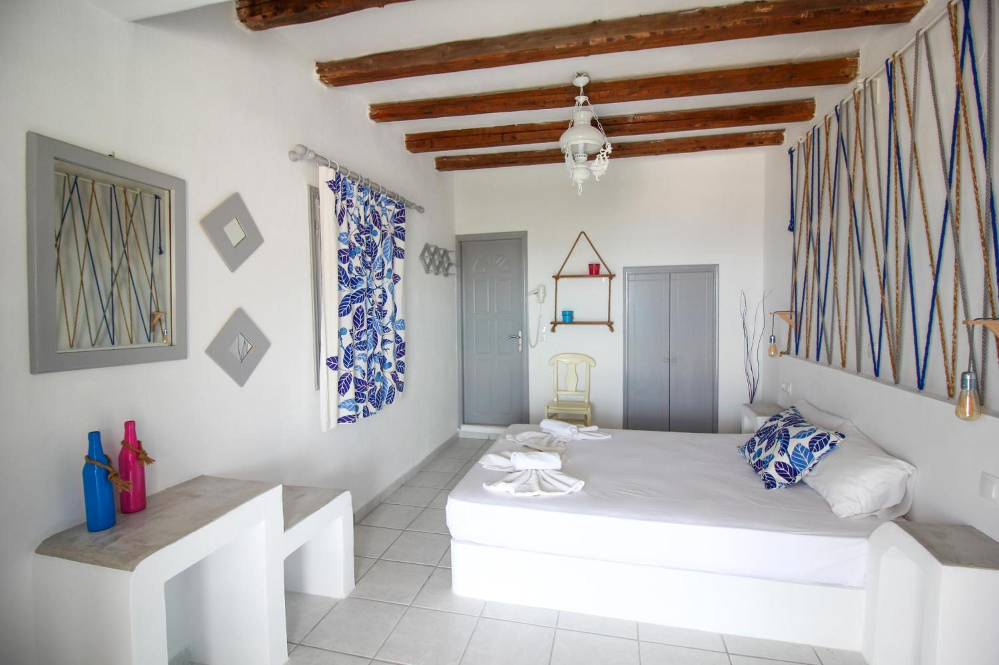 Hotel Camares à Alopronia Extérieur photo