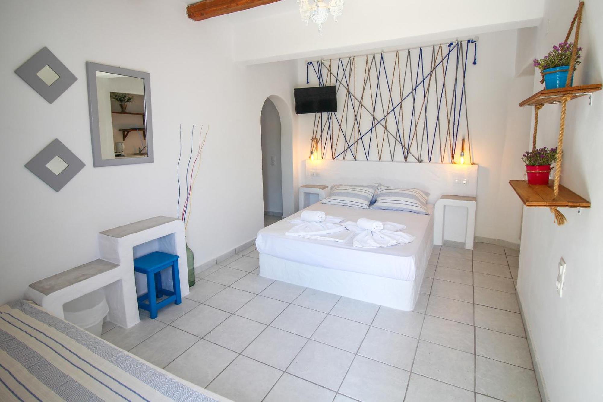 Hotel Camares à Alopronia Extérieur photo
